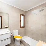 Villa Thomas *